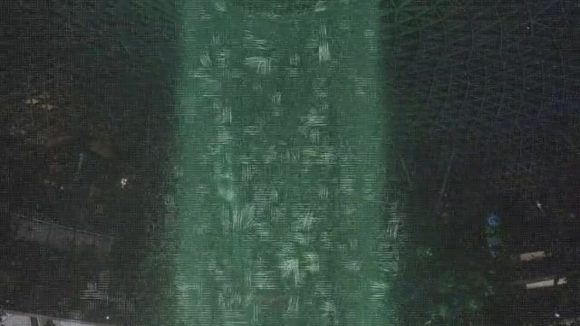 Motion Vector visualization showing non-uniform motion - waterfall has large vectors, background has small vectors, producing high CV